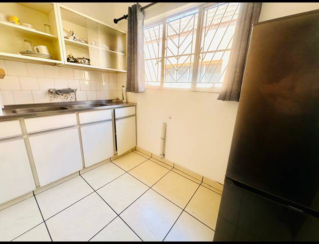 475M² MEDICAL SUITE TO LET IN ALBERTON NORTH